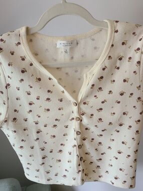 Kirious Cream Waffle-Knit Top with Subtle Mauve Dots